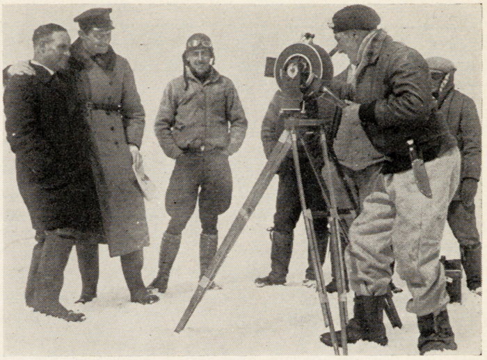 Shooting the Newsreel (1930) 3 - CINEWOLF media productions Mr. Fernstrom