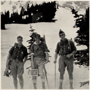 Shooting the Newsreel (1930) 2 - CINEWOLF media productions Mr. Fernstrom