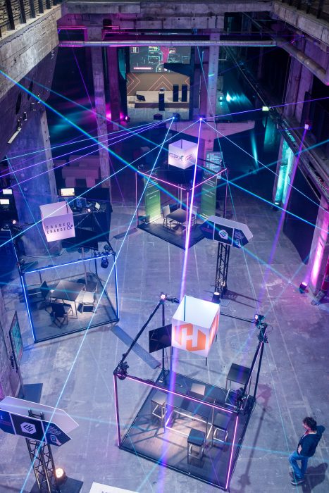 “Light Cubes” ersetzten Standard-Messestände