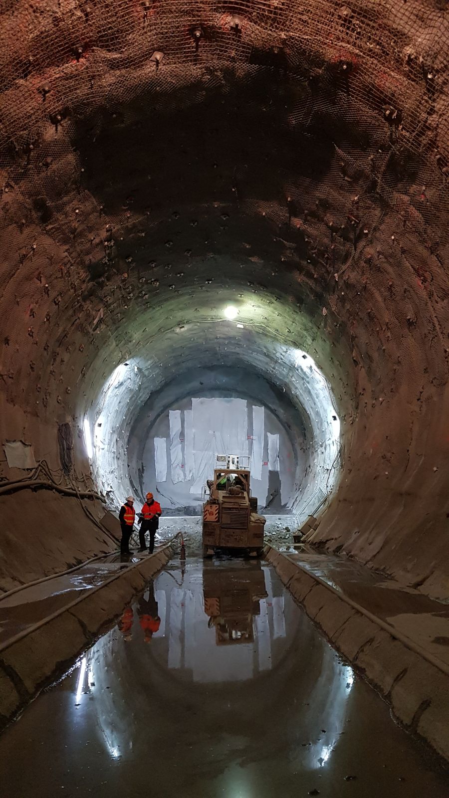 KORALMTUNNEL DURCHSCHLAG 2018-1 1 - CINEWOLF media productions image of - CINEWOLF media productions