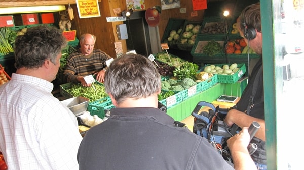 cinewolf media productions - Hr.Lechner der letzte Gemüsehändler in der Donaufelderstraße