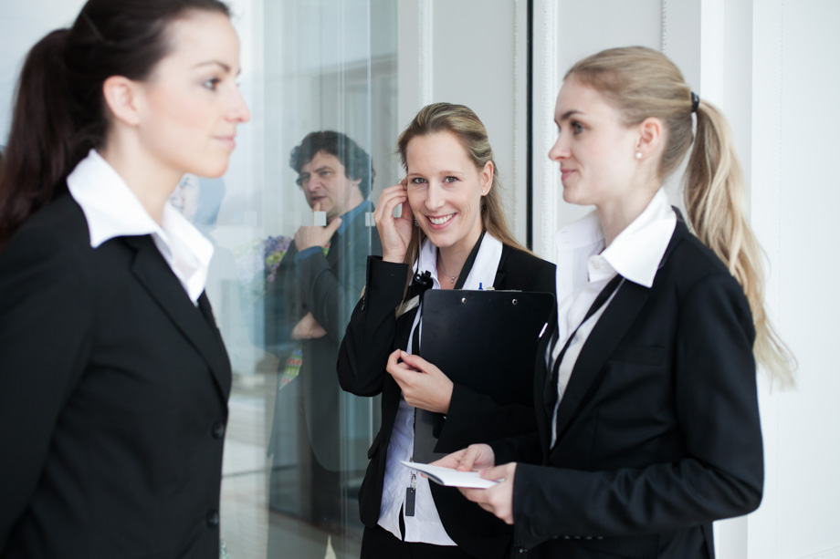 Opening Park Hotel Vitznau – Hostessen 4 - CINEWOLF media productions cinewolf media productions - Opening Park Hotel Vitznau - Hostessen