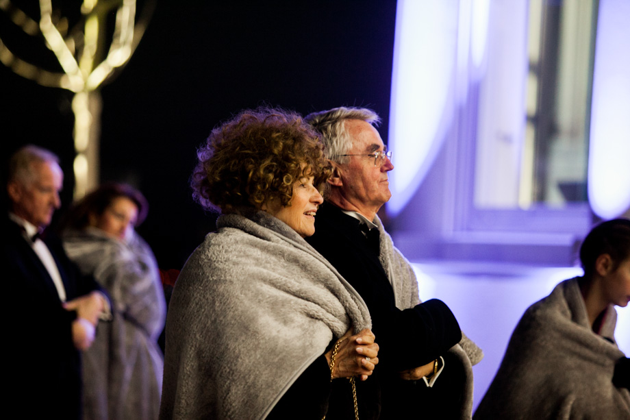 Opening Park Hotel Vitznau – Hr.Pühringer bewundert das Feuerwerk 9 - CINEWOLF media productions cinewolf media productions - Opening Park Hotel Vitznau - Hr.Pühringer bewundert das Feuerwerk