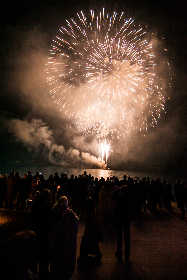 Opening Park Hotel Vitznau – Spektakuläres Feuerwerk 1 - CINEWOLF media productions cinewolf media productions -Opening Park Hotel Vitznau - Spektakuläres Feuerwerk
