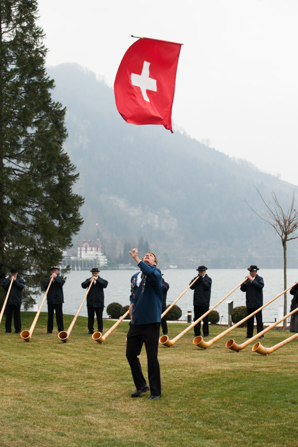 Opening Park Hotel Vitznau – Fahnenschwinger und Alphornbläser 62 - CINEWOLF media productions cinewolf media productions - Opening Park Hotel Vitznau - Fahnenschwinger und Alphornbläser