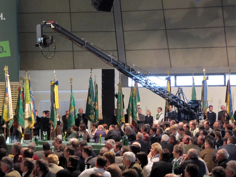 cinewolf media productions - Kamerakran bei Wahlkampfauftakt des NÖ Bauernbundes 2010