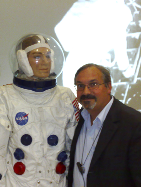 cinewolf media productions - Wolf Zöttl und der NASA-Astronaut