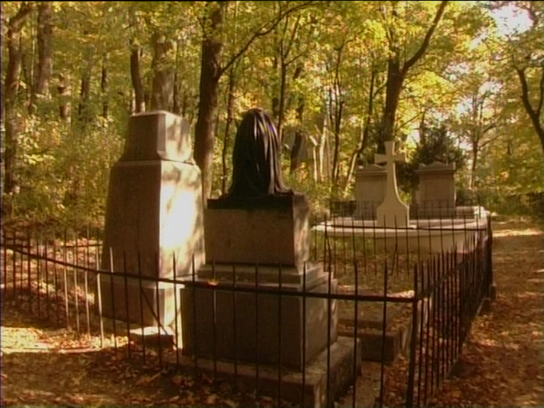 Das Kahlenbergerdorf – Zwischen Wein und Wasser – Kahlenberger Friedhof 10 - CINEWOLF media productions cinewolf media productions - Das Kahlenbergerdorf - Zwischen Wein und Wasser - Kahlenberger Friedhof