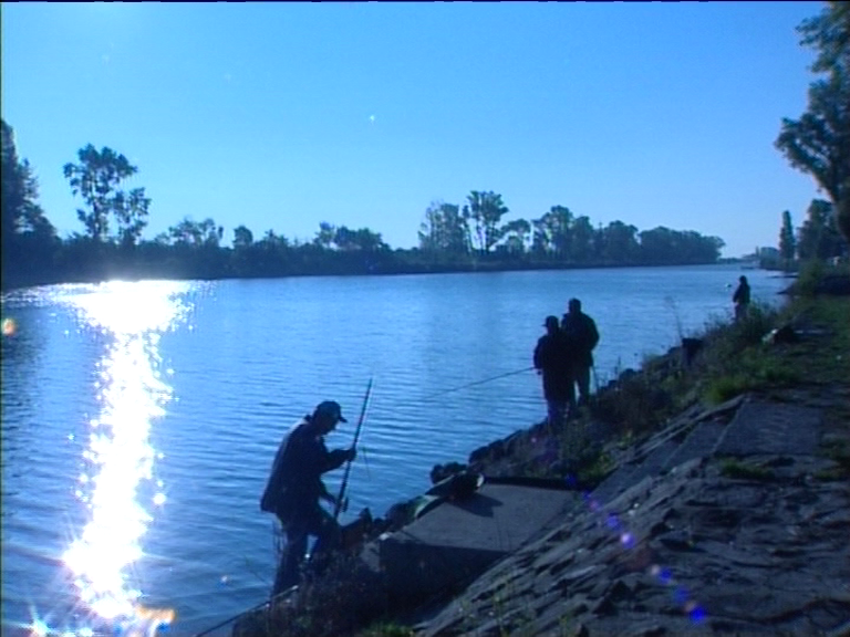 cinewolf media productions - Das Kahlenbergerdorf - Zwischen Wein und Wasser - Fischer in der Kuchelau